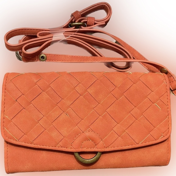 Universal Thread Handbags - Crossbody/wallet clutch